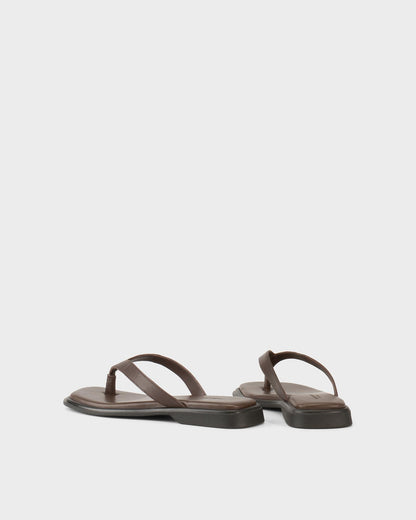 Vagabond Izzy sandals