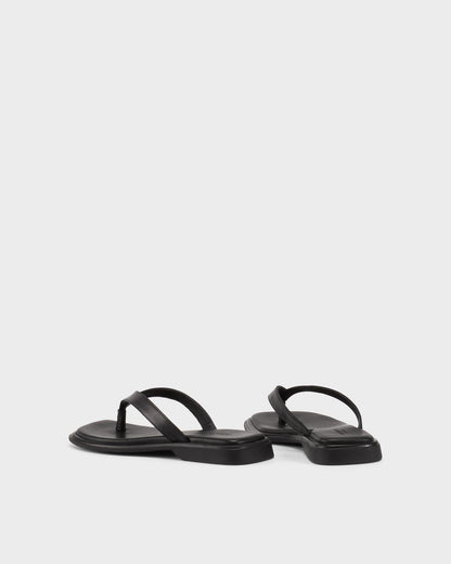Vagabond Izzy sandals