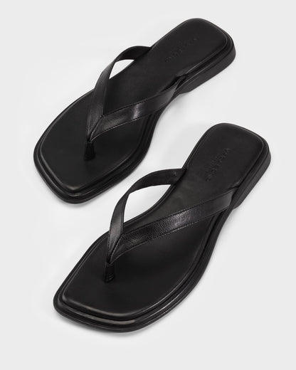 Vagabond Izzy sandals