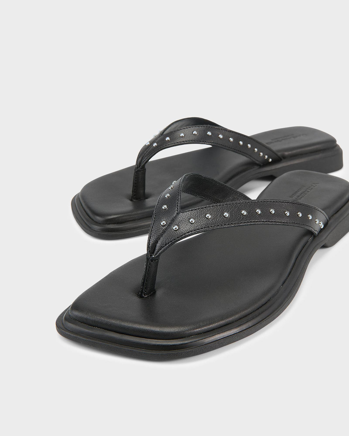 Vagabond Izzy sandals