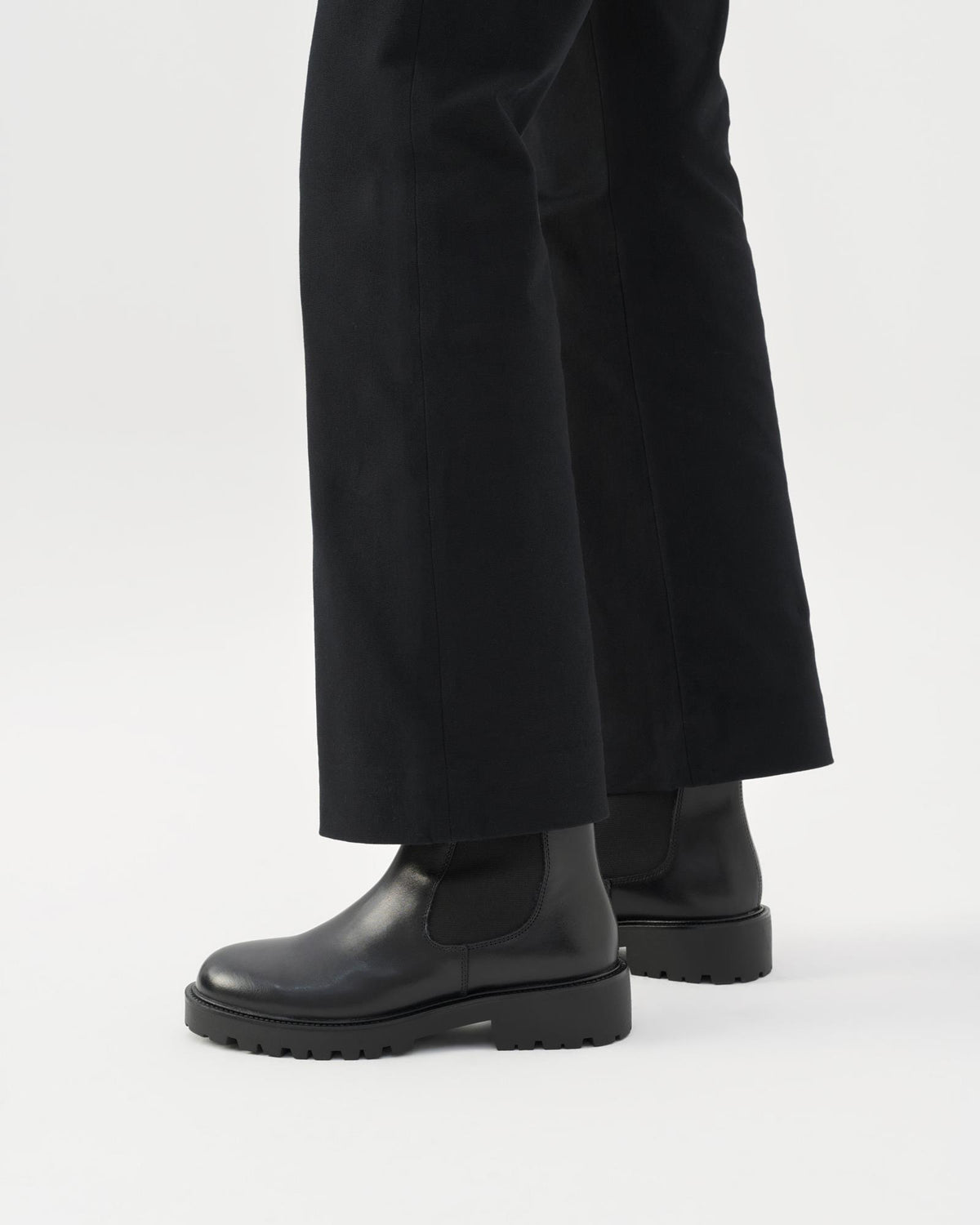 Vagabond Kenova chelsea boots